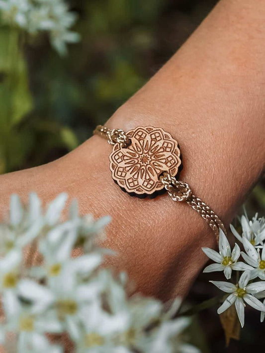 Wooden Bracelet – Natural Charm