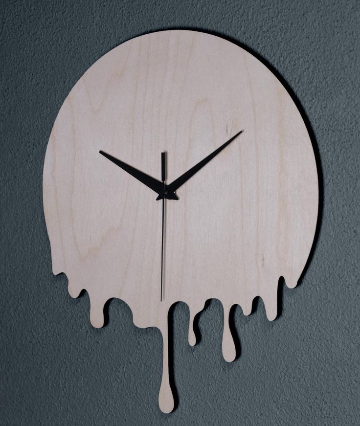 Engraved Wooden Clock – Modern Minimalist
