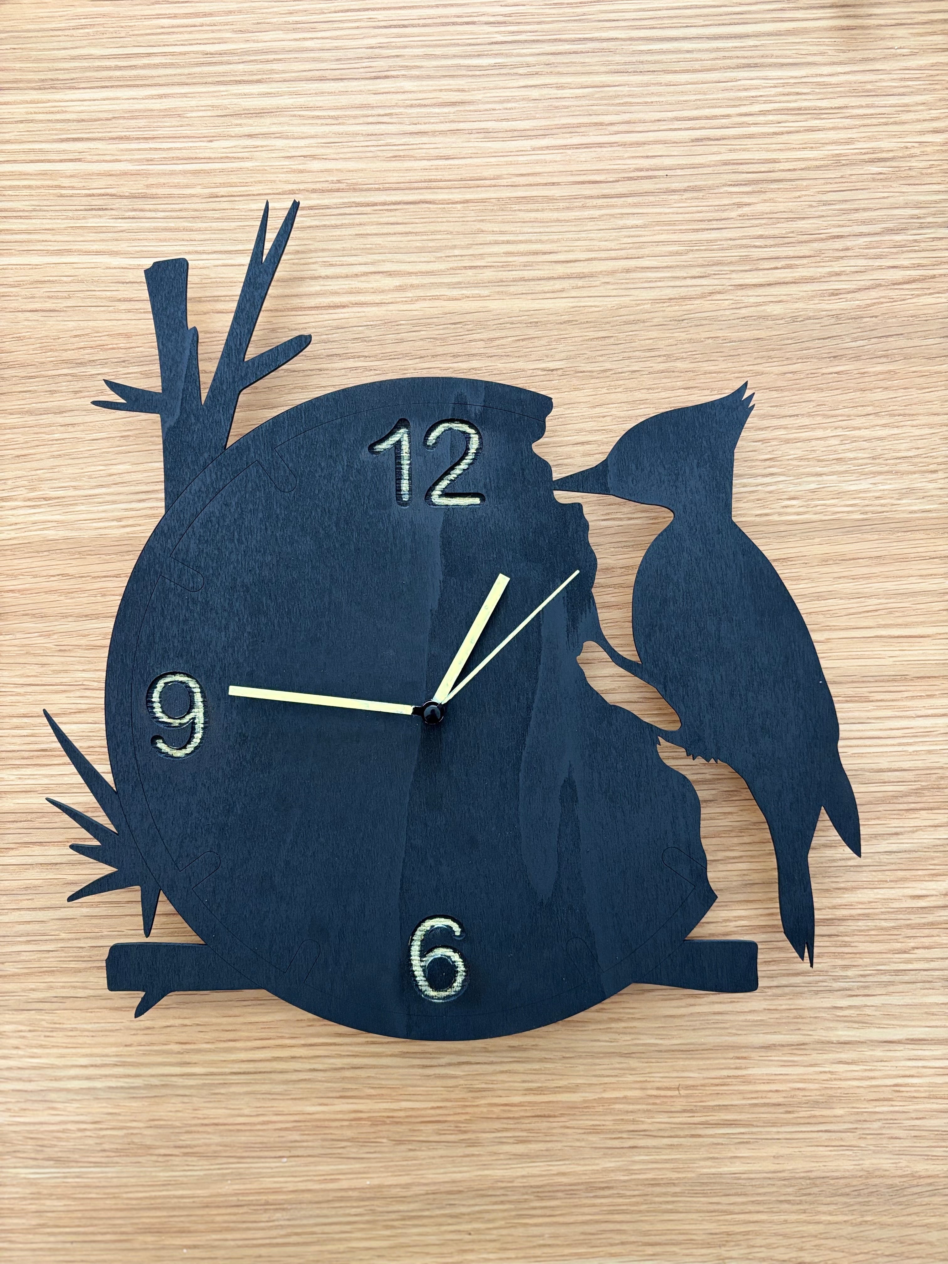 Woodpecker wooden wall clock