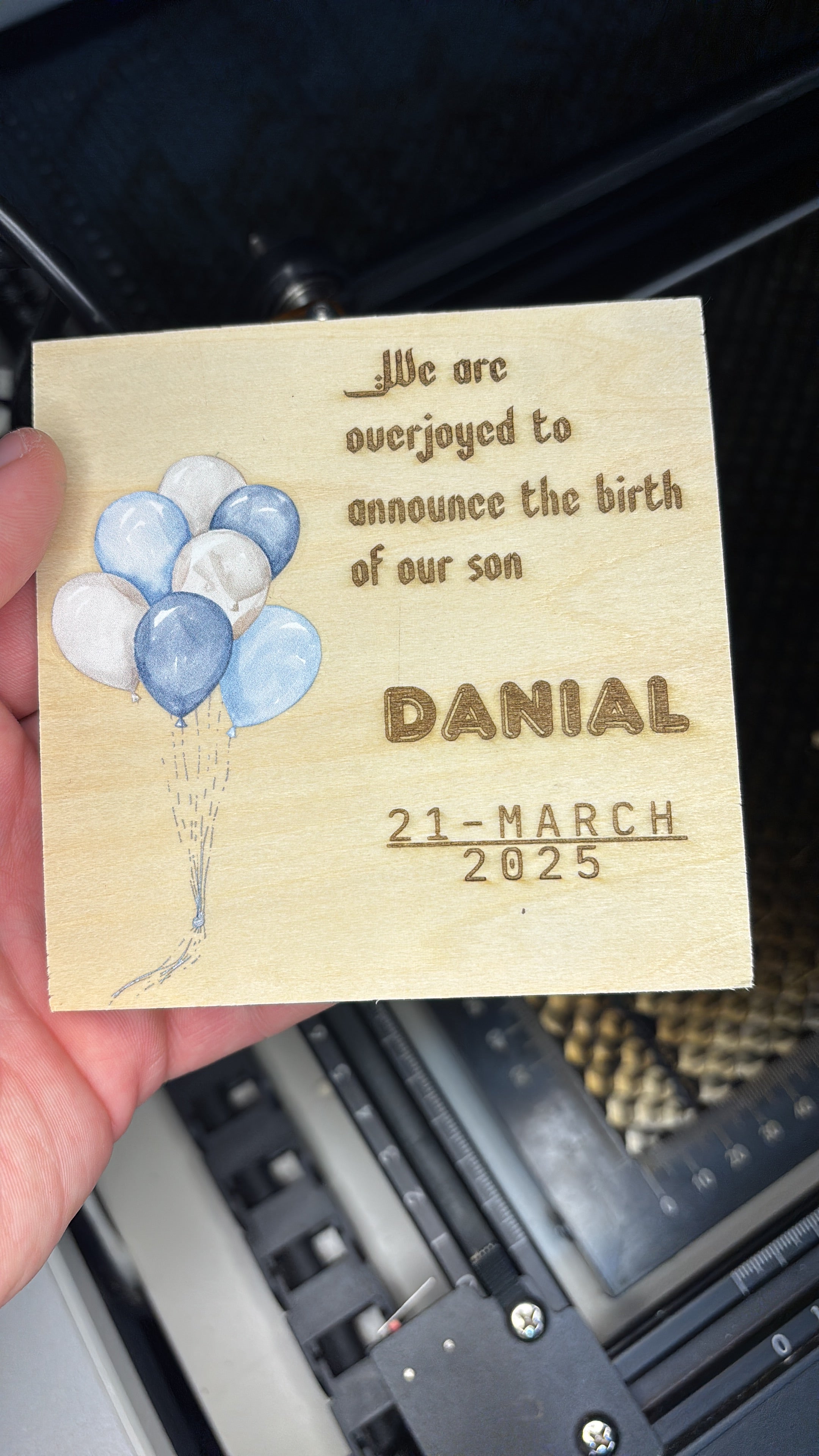 Balloons- baby announcement tag