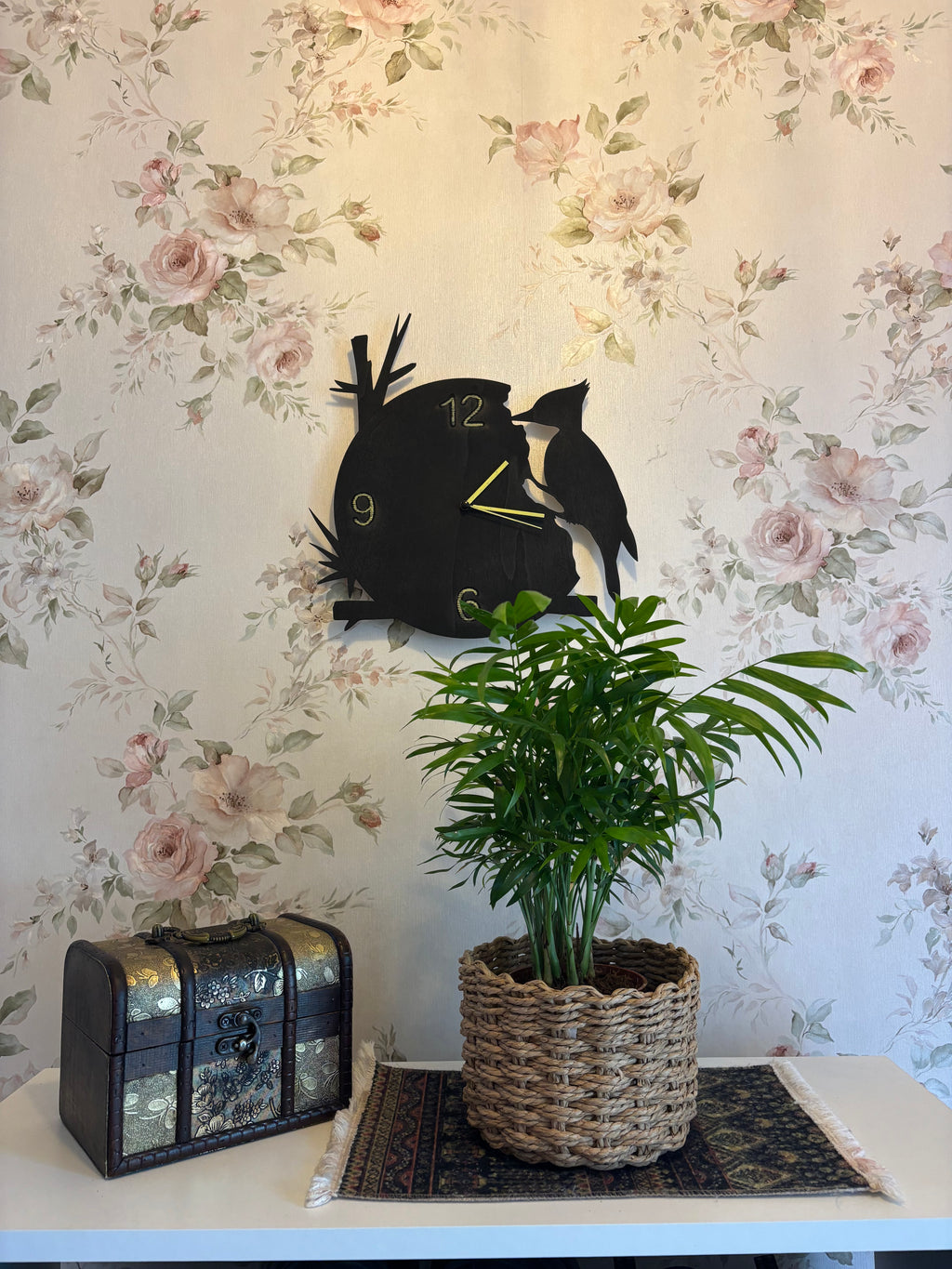 Woodpecker wooden wall clock