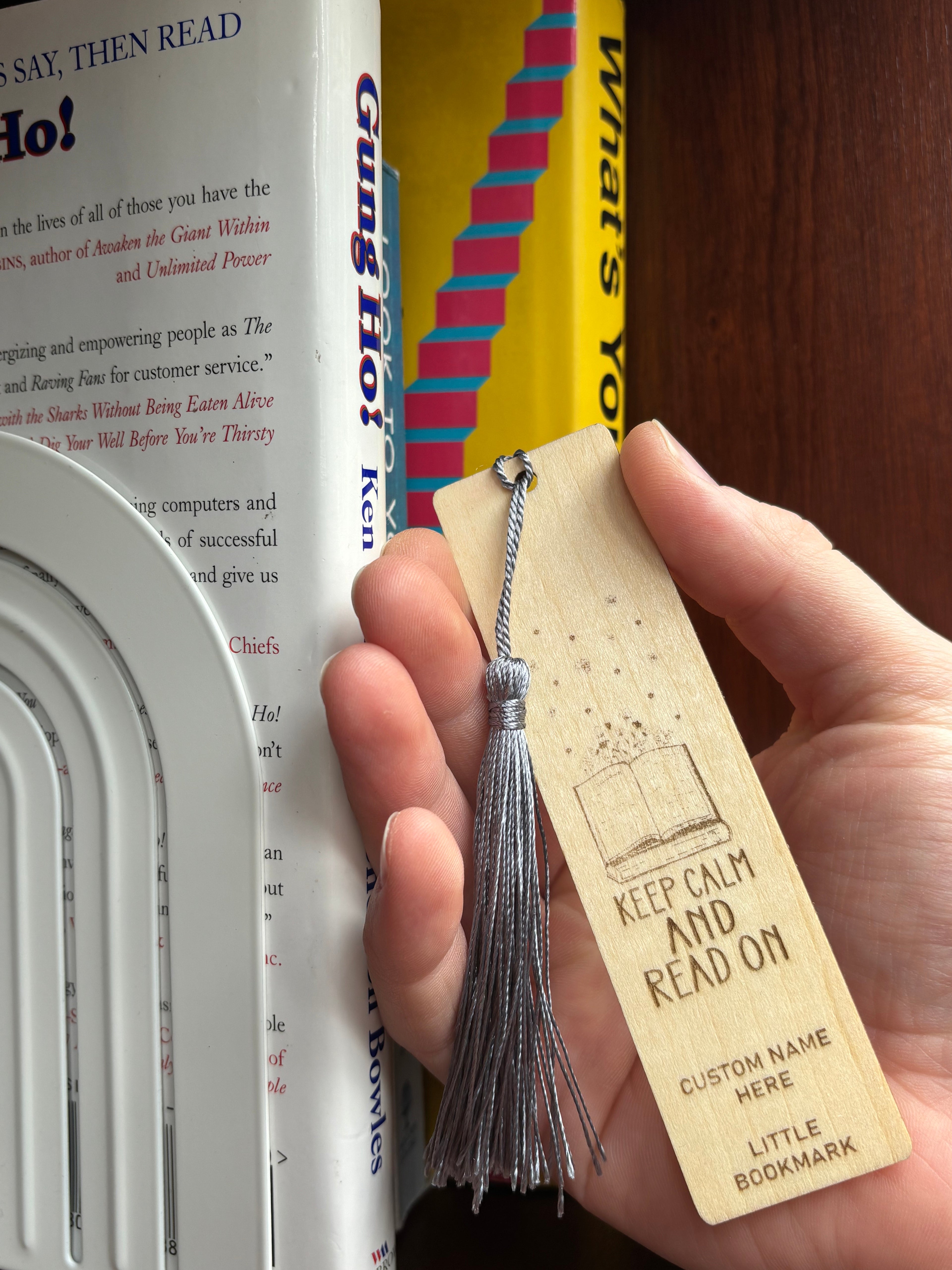Custom Wooden Bookmark – “Keep Calm and Read On”