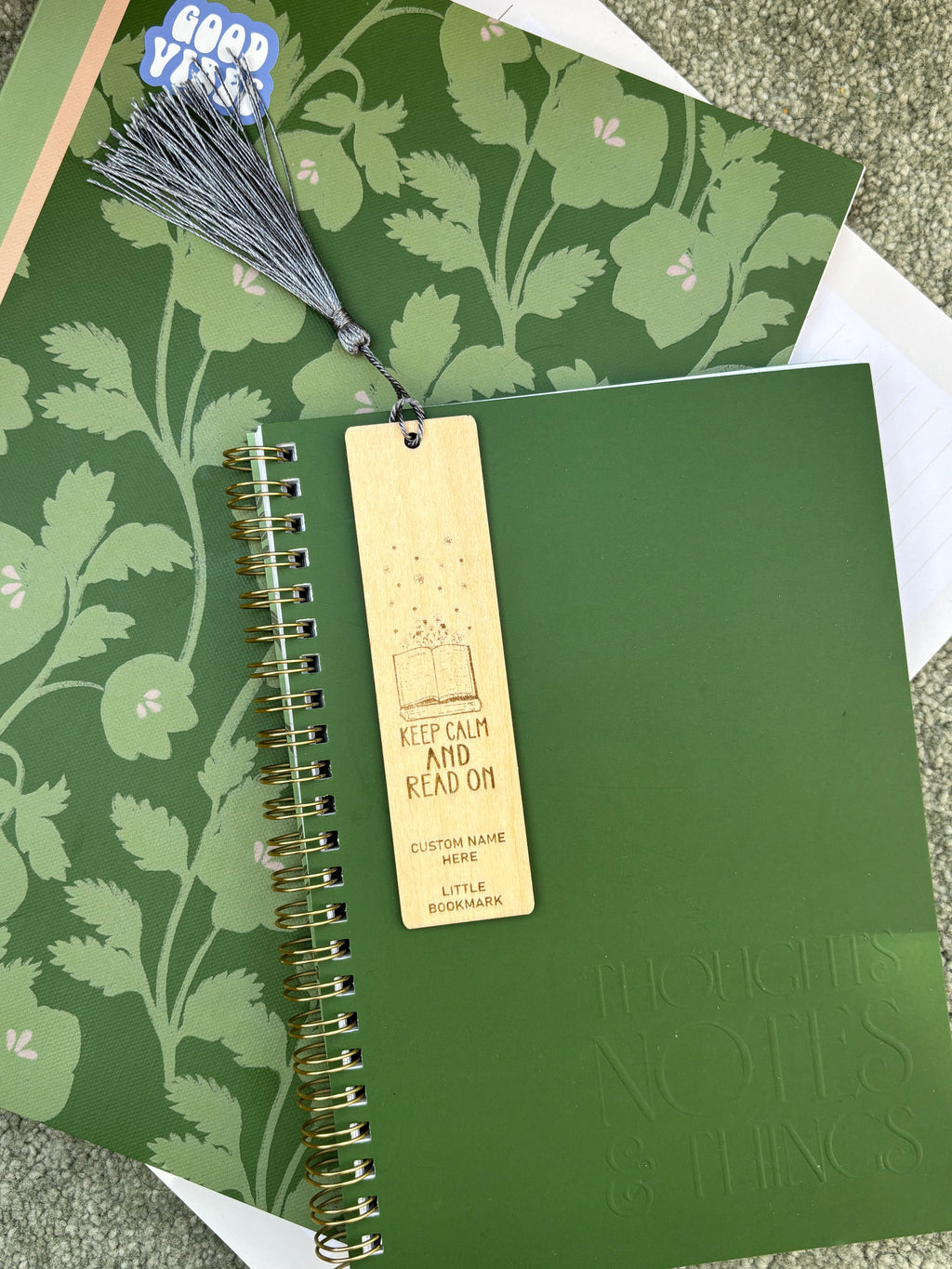 Custom Wooden Bookmark – “Keep Calm and Read On”